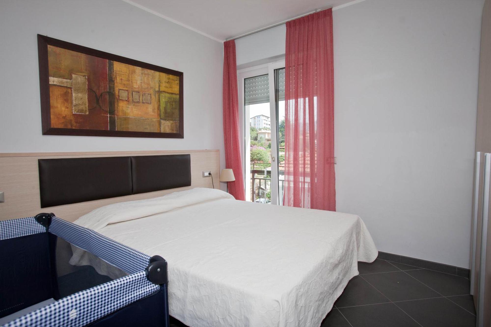 Appartamenti Linda San Bartolomeo Al Mare Exterior foto